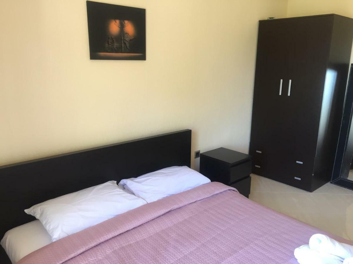 Elani Apartments Сівірі Екстер'єр фото